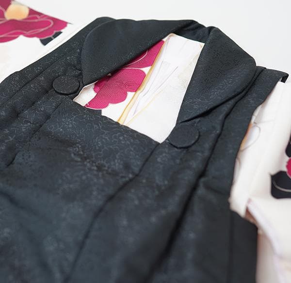 七五三 三歳 女児 被布コート 着物 長襦袢 3点セット 黒色×アイボリー 祝着