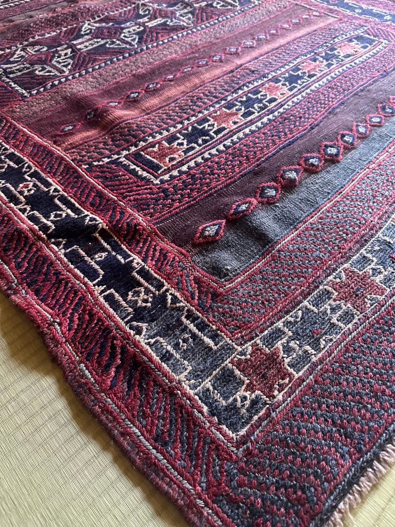 値下げ　年代もの手織り キリム　ヴィンテージ ラグ