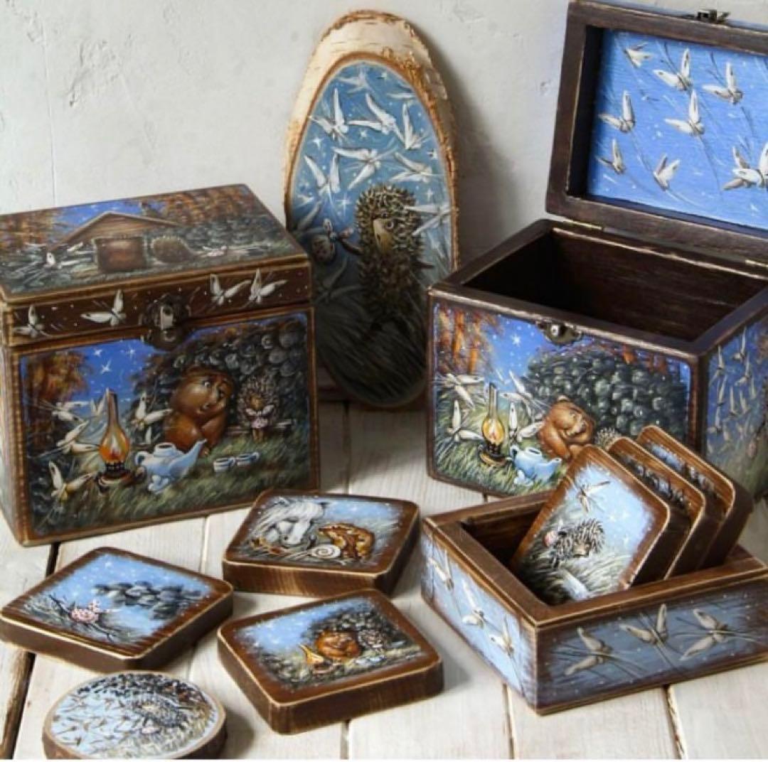 ロシア雑貨☆『霧の中のハリネズミ』木製トレー　壁掛け飾り マトリョーシカ