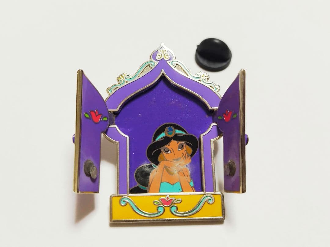 オンライン 通販ゲーム・おもちゃ・グッズ - ディズニーピンバッジ6個