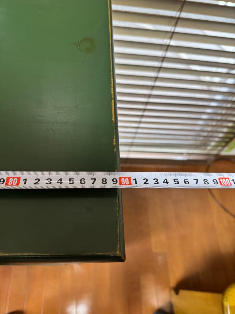 ☆アンティークダークグリーン ガラス扉木製キャビネット - メルカリ