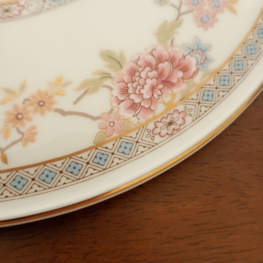 ロイヤルドルトン　カントン　ガトープレート　　28.5cm　新品未使用　一級品