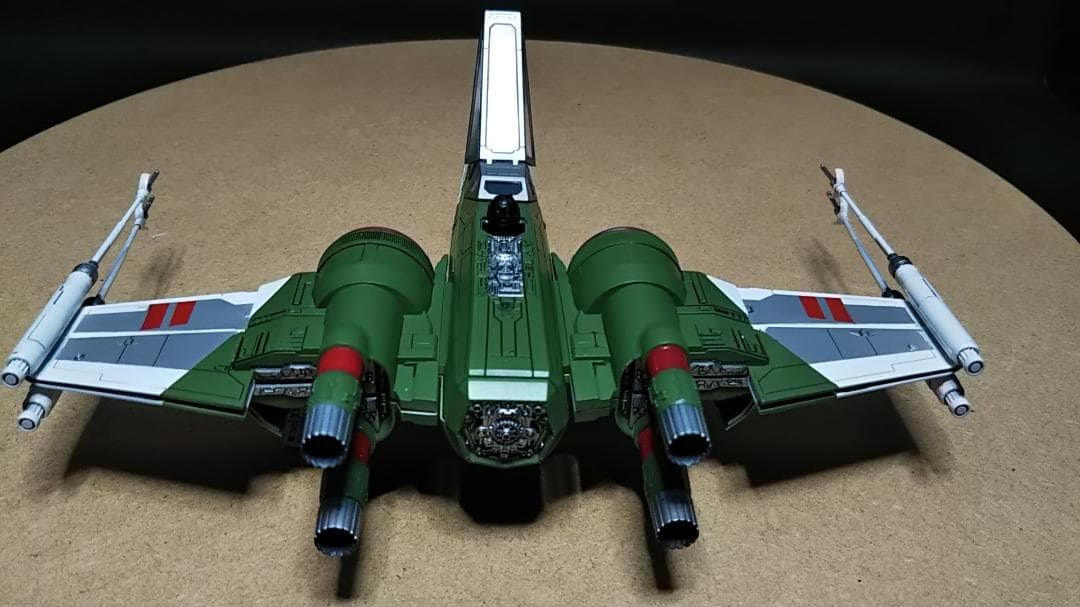 電飾改修 1/72 Xウイング・ファイター 完成品 スカイウォーカーの