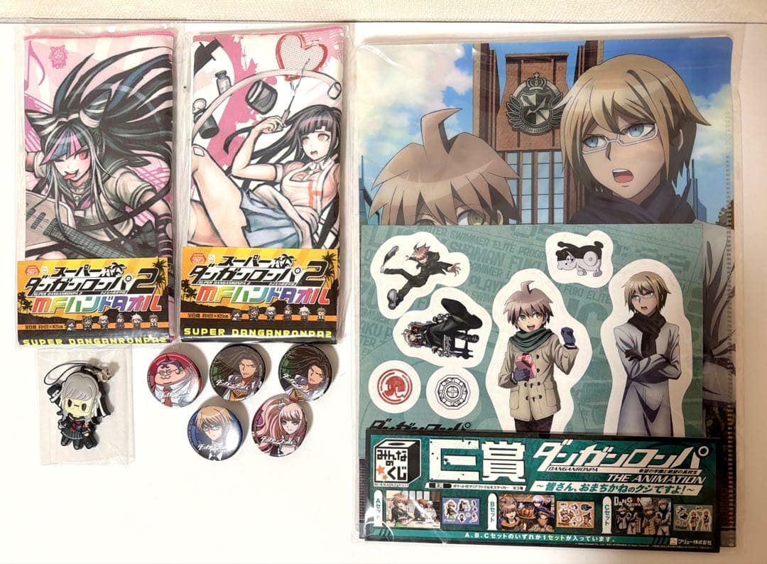 ダンガンロンパ 狛枝ぬい、終里どあっぷ缶バッジ等29点(写真4