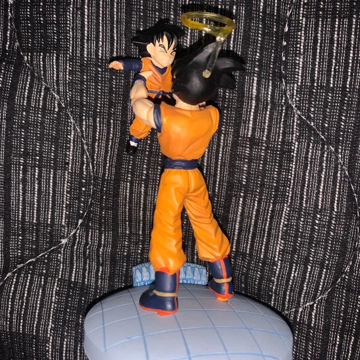 ドラゴンボールカプセル「じゃあなみんな」悟空、悟天 フィギュア