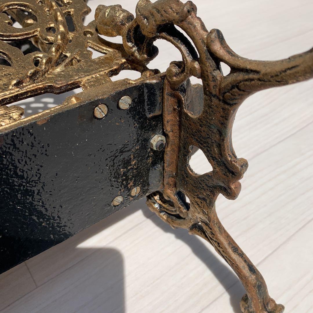 イタリア製　マガジンラック　アンティーク調