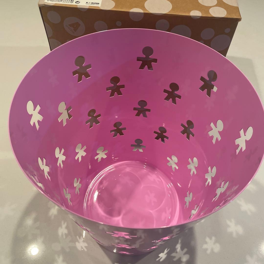 アレッシイのペーパーバスケット