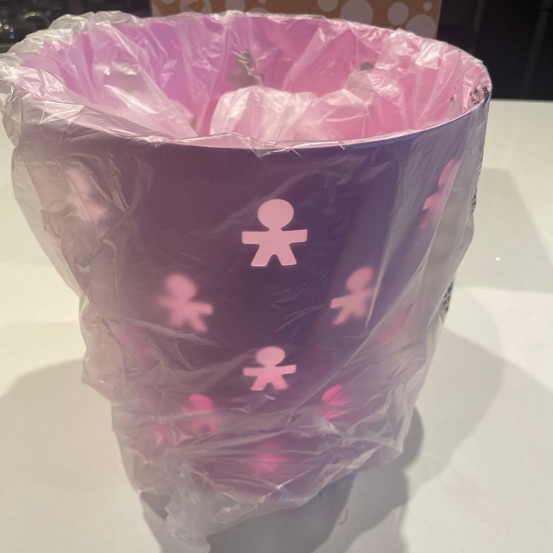 アレッシイのペーパーバスケット