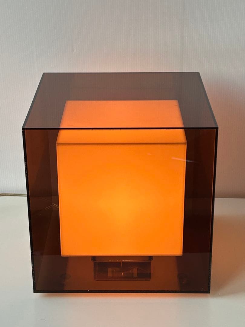 照明　フロアライト　ポストモダン　ミッドセンチュリー　スペースエイジ