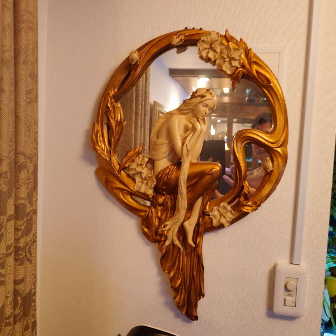 アールヌーボー風 壁掛け鏡 女性彫刻