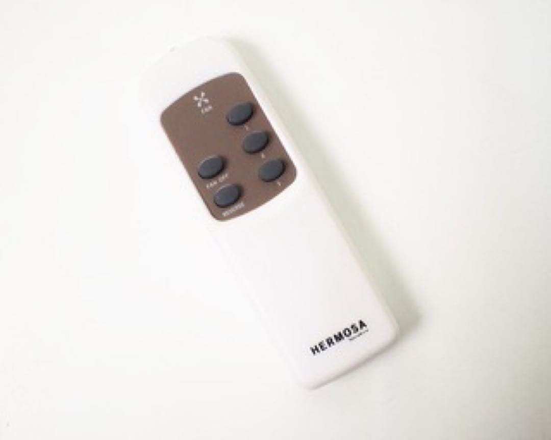 値下げしました未使用品　HERMOSA MONICA シーリングファン シルバー