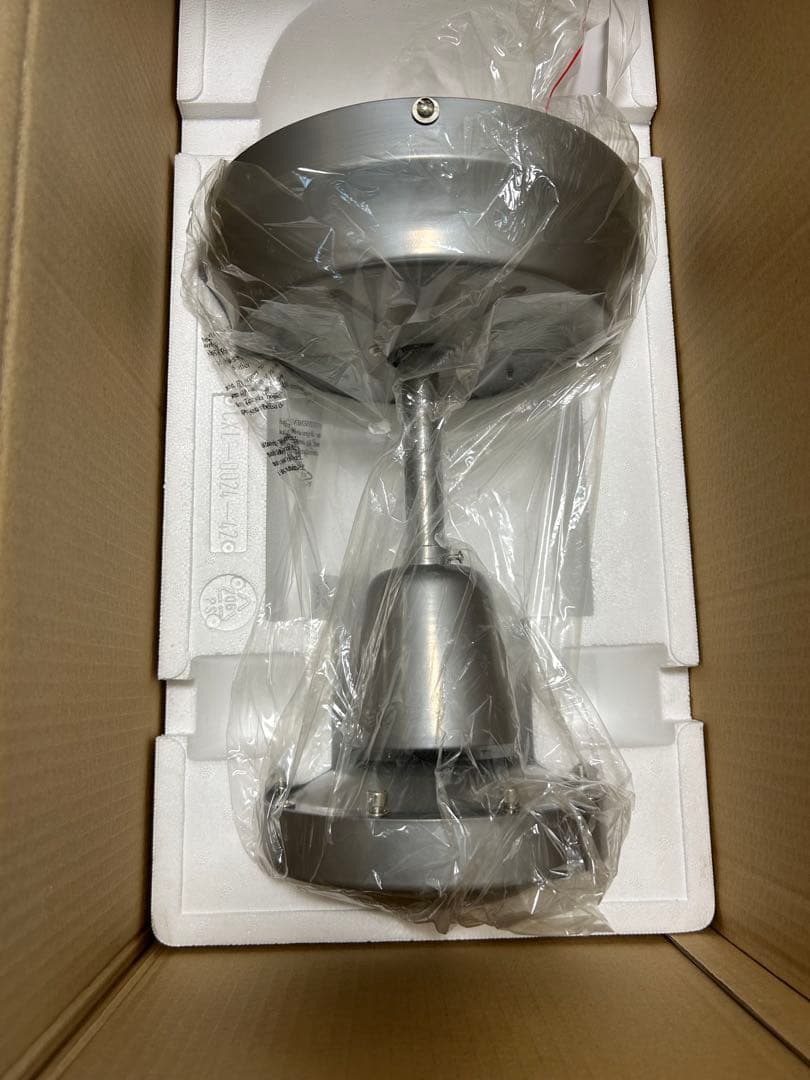 値下げしました未使用品　HERMOSA MONICA シーリングファン シルバー