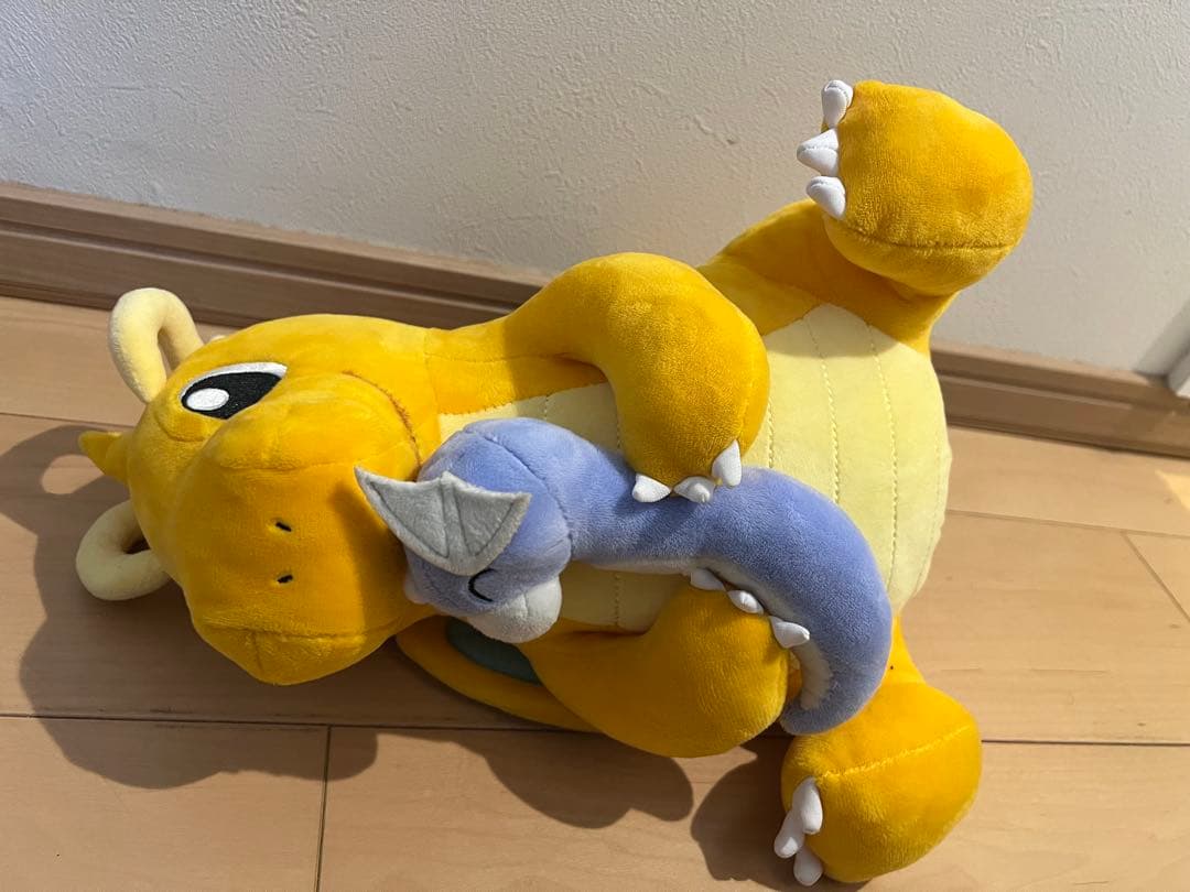 ポケモンセンター限定 カイリュー&ミニリュウ だっこぬいぐるみ - メルカリ