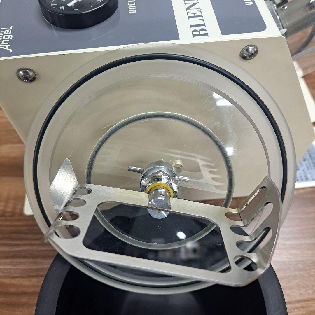 歯科技工　DAIEI Angel ブレンダー　真空撹拌機　カップ付属　壁掛け
