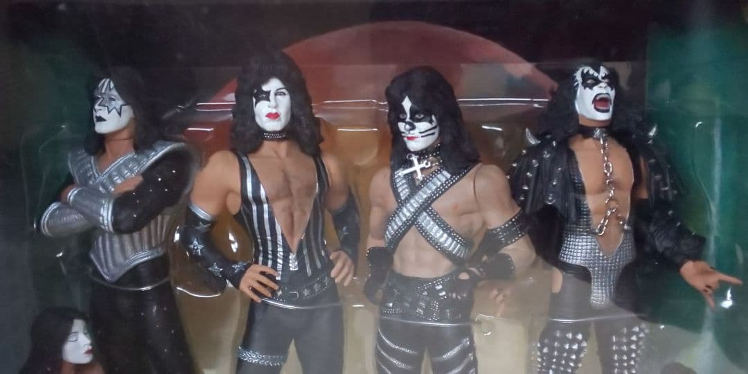 マクファーレントイズ　キッス『KISS LOVE GUN フィギュア』