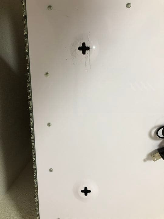 壁掛けミラー(ライト付き)