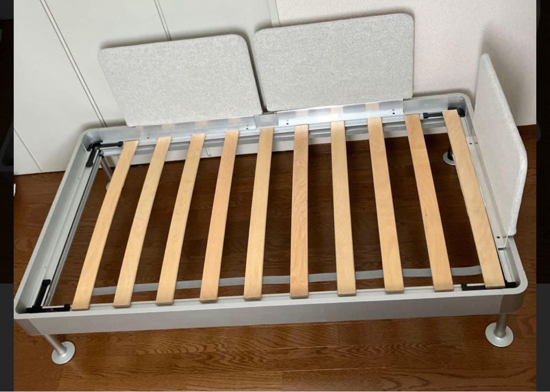 IKEA × Tom Dixon DELAKTIG 2人掛けソファ　フレーム