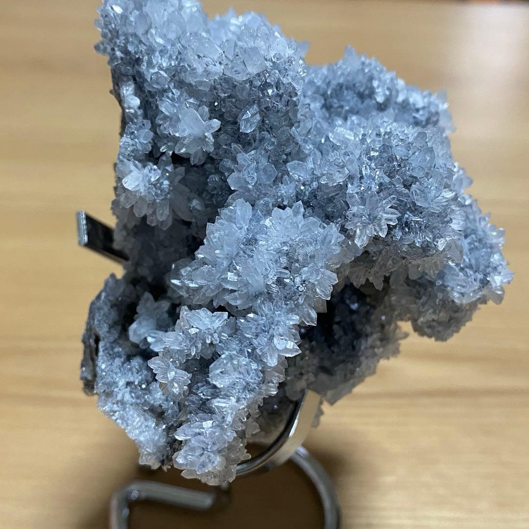 オススメ‼︎水晶　クラスター　お花満開♡大　シルバー台座つき‼︎