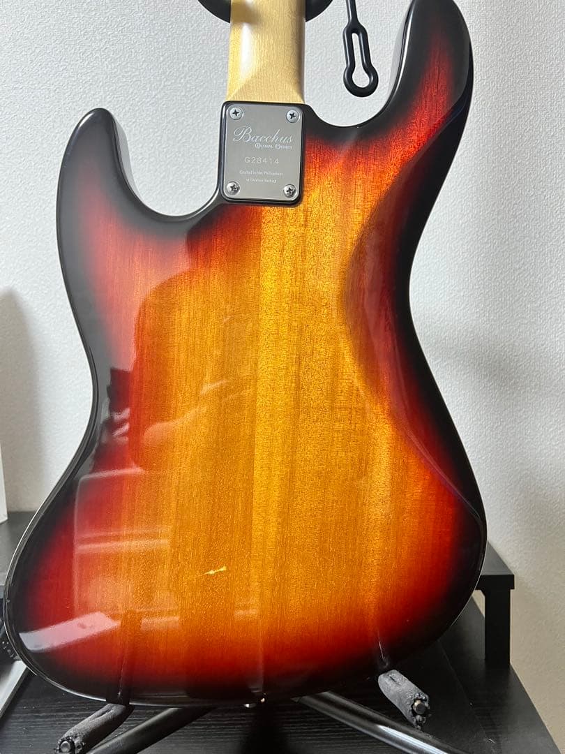 Bacchus WL4-STD 3TS ジャズベース - メルカリ