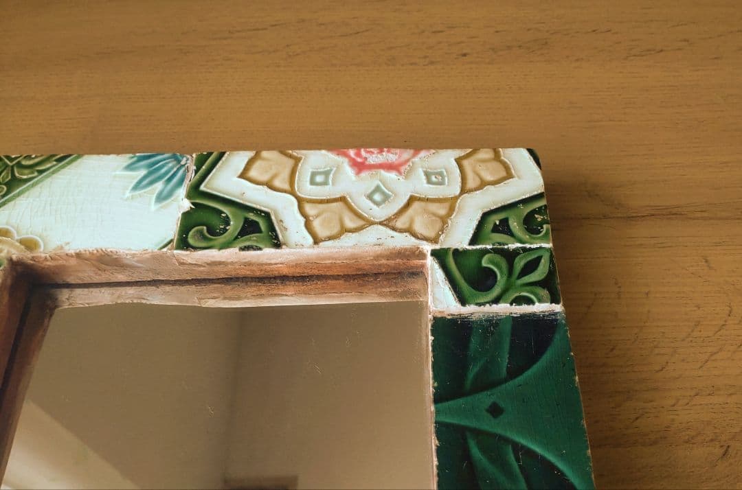 アンティーク　マジョリカタイルミラー　壁掛け鏡　アンティークミラー　レトロ