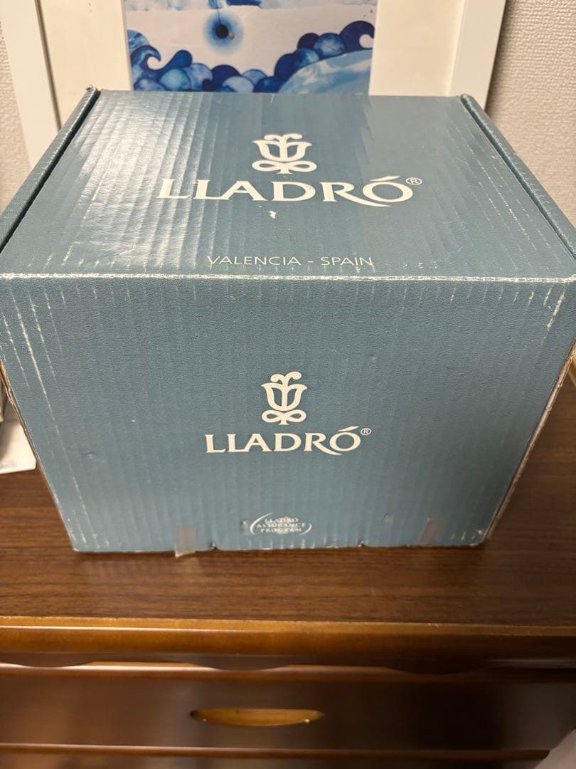 リヤドロ　花の香りに包まれて