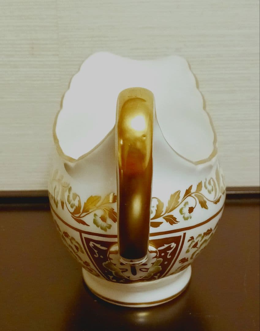 ロイヤルクラウンダービー、グリーンパネルグレービーボートソーサー