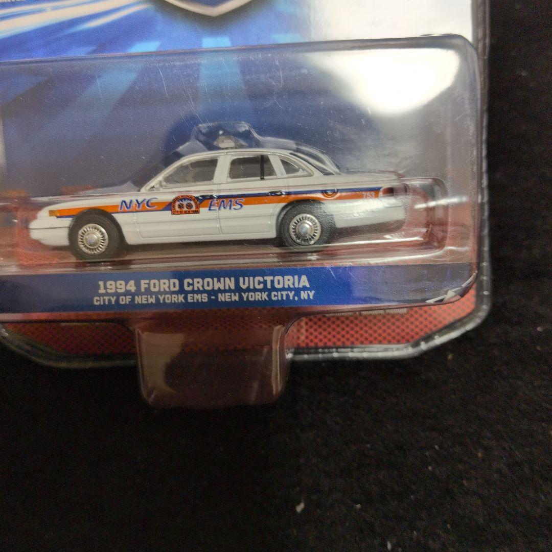 ミニカー GREENLIGHTCROWNVictoria