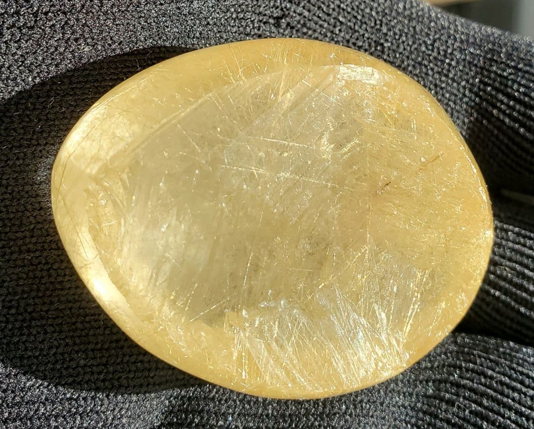 ゴールドルチル玉子型