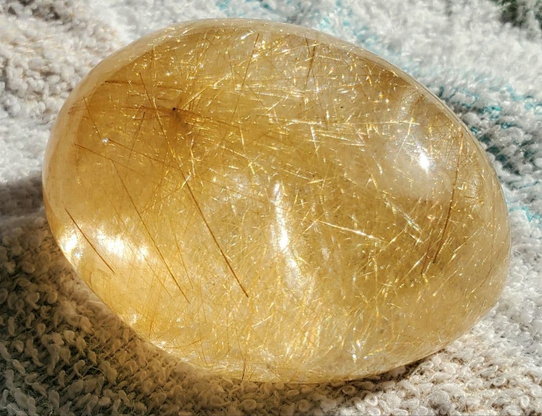 ゴールドルチル玉子型