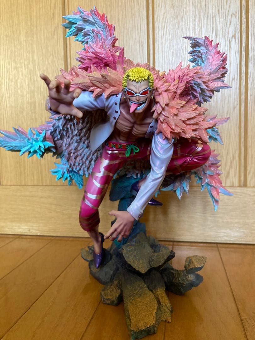 ワンピース ドフラミンゴ pop maximum フィギュア - メルカリ