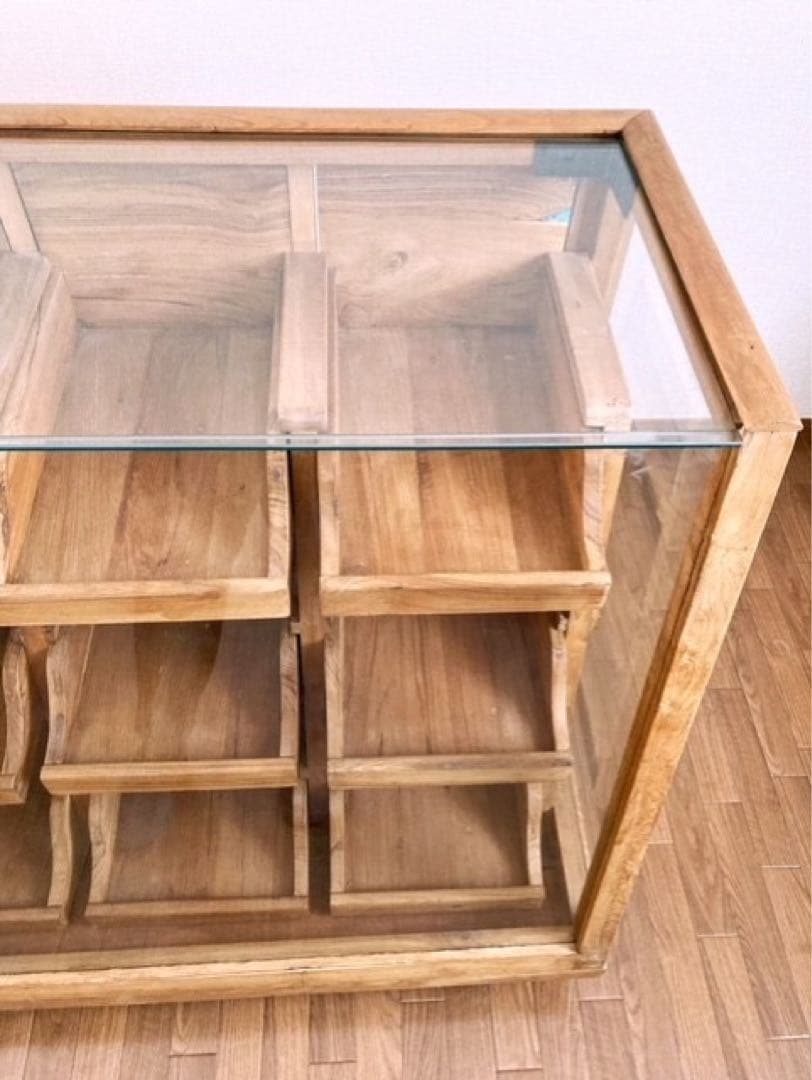 【8月中旬掲載終了　店舗什器　アンティーク　ヴィンテージ　ガラスショーケース】