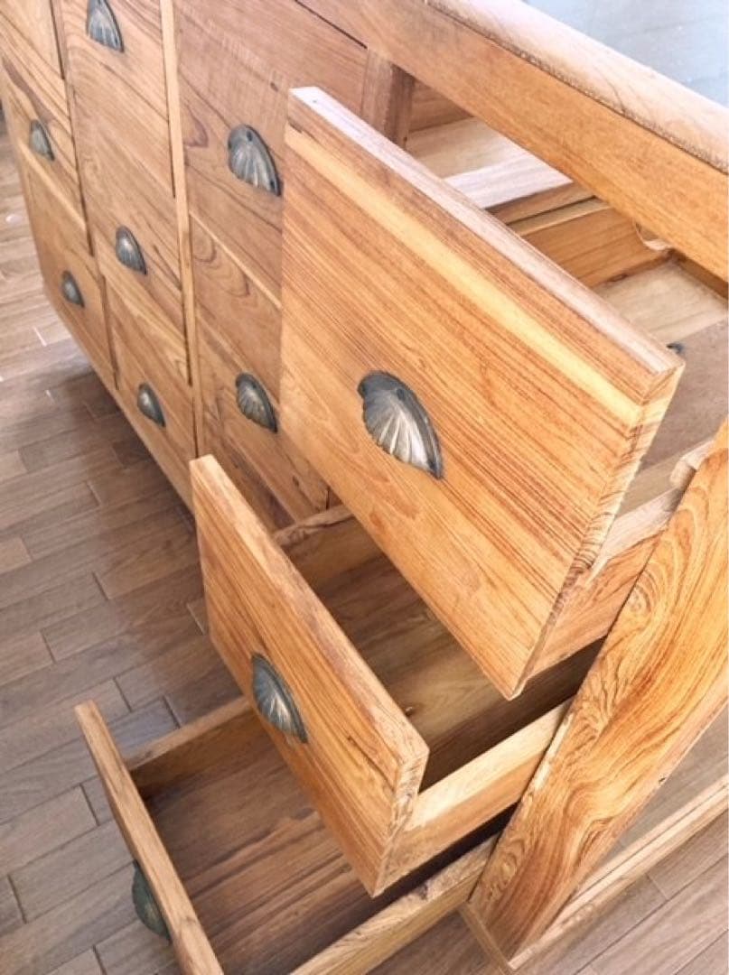 【8月中旬掲載終了　店舗什器　アンティーク　ヴィンテージ　ガラスショーケース】