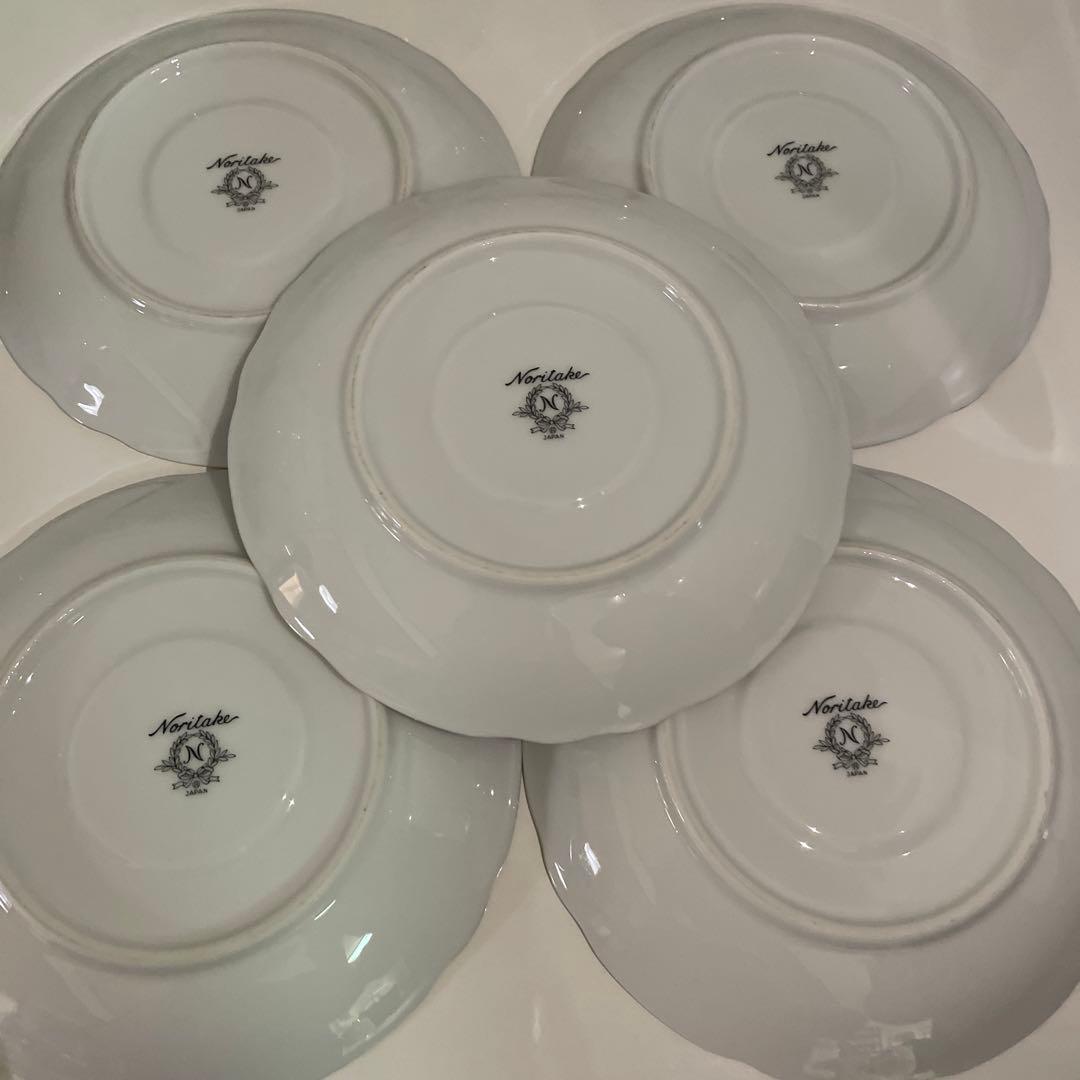 ノリタケ NORITAKE 散らし花シリーズ ティーセット カップ ソーサー