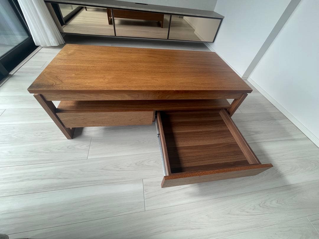 木製センターテーブル 引き出し2つ