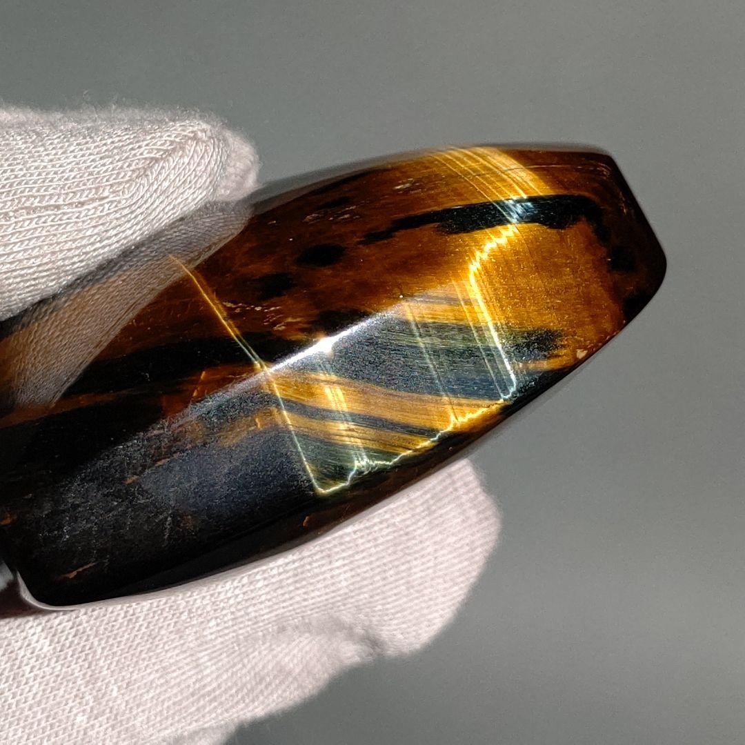 ツートーン構造　豹柄　境界ゴールシラー　タイガーアイ ハート 　天然石