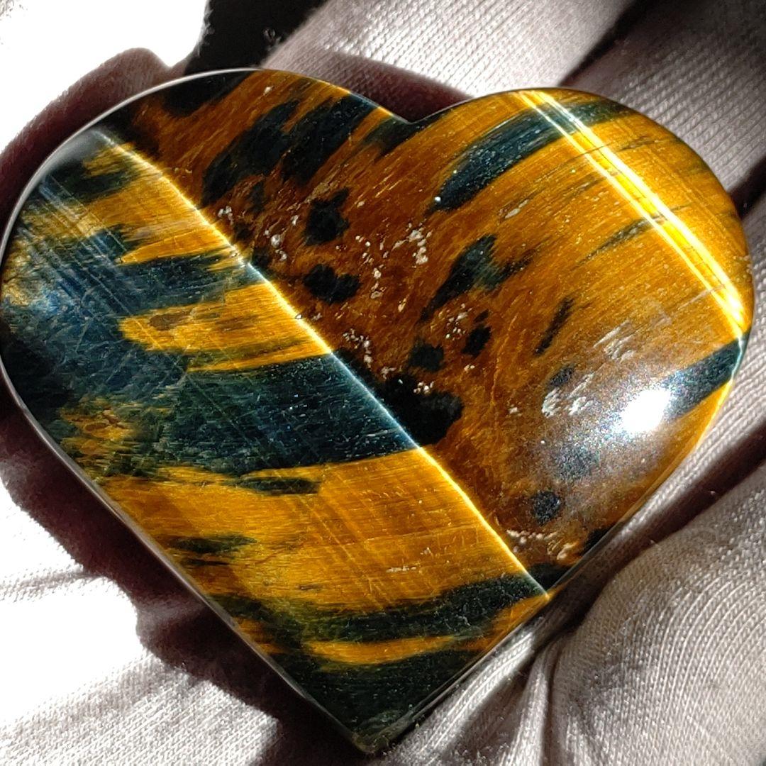ツートーン構造　豹柄　境界ゴールシラー　タイガーアイ ハート 　天然石