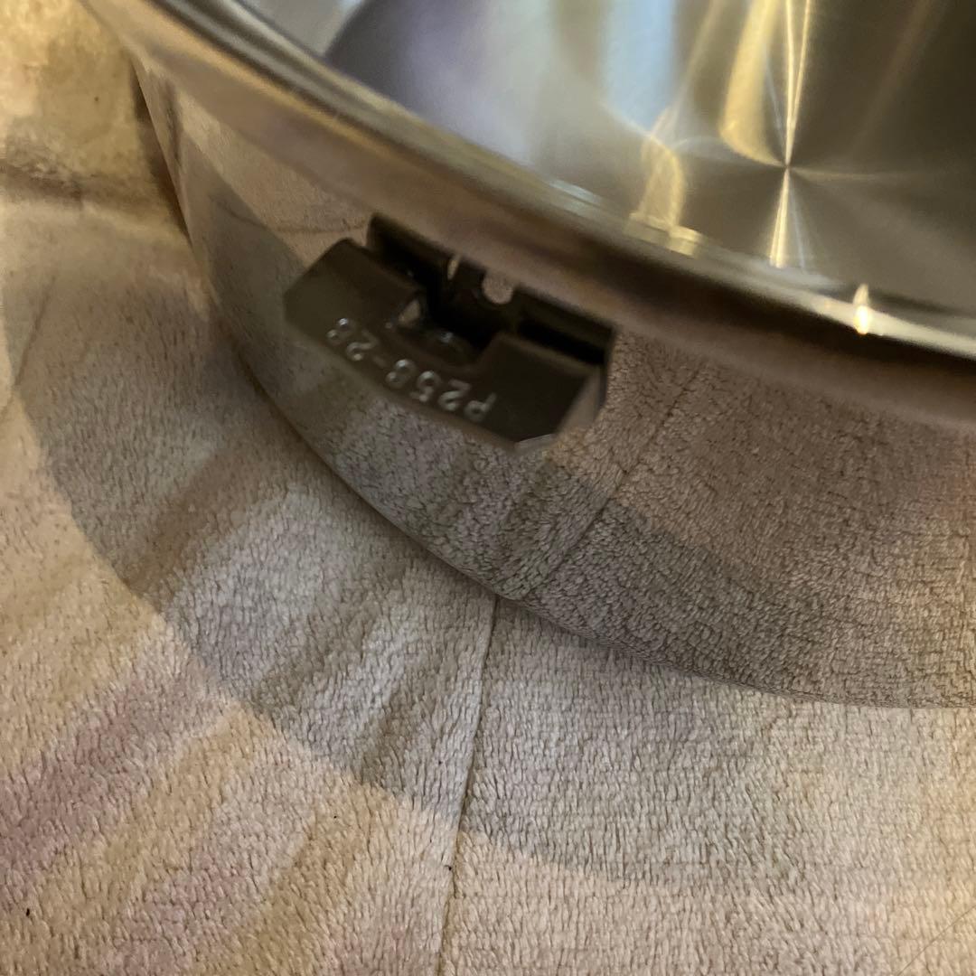 インコア　inkor 大鍋　ダッチオーブン　ガス専用(IH非対応) 未使用保管品