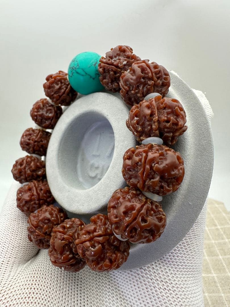 ☆天然☆ 本金剛菩提樹数珠 ターコイズ ブレスレットフリーサイズ （稀有品）