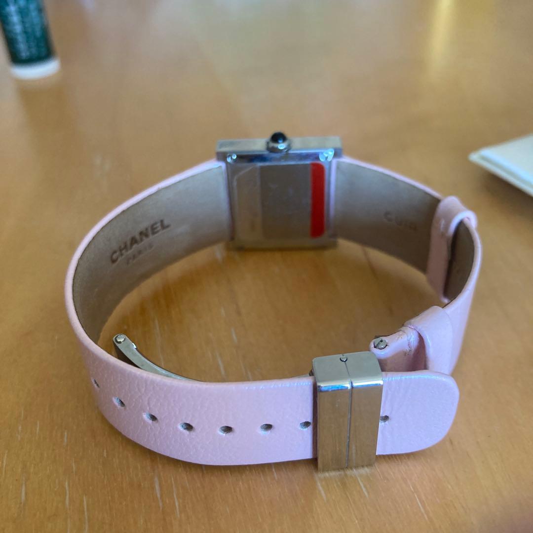 シャネル CHANEL マドモアゼル クォーツ レディース内箱