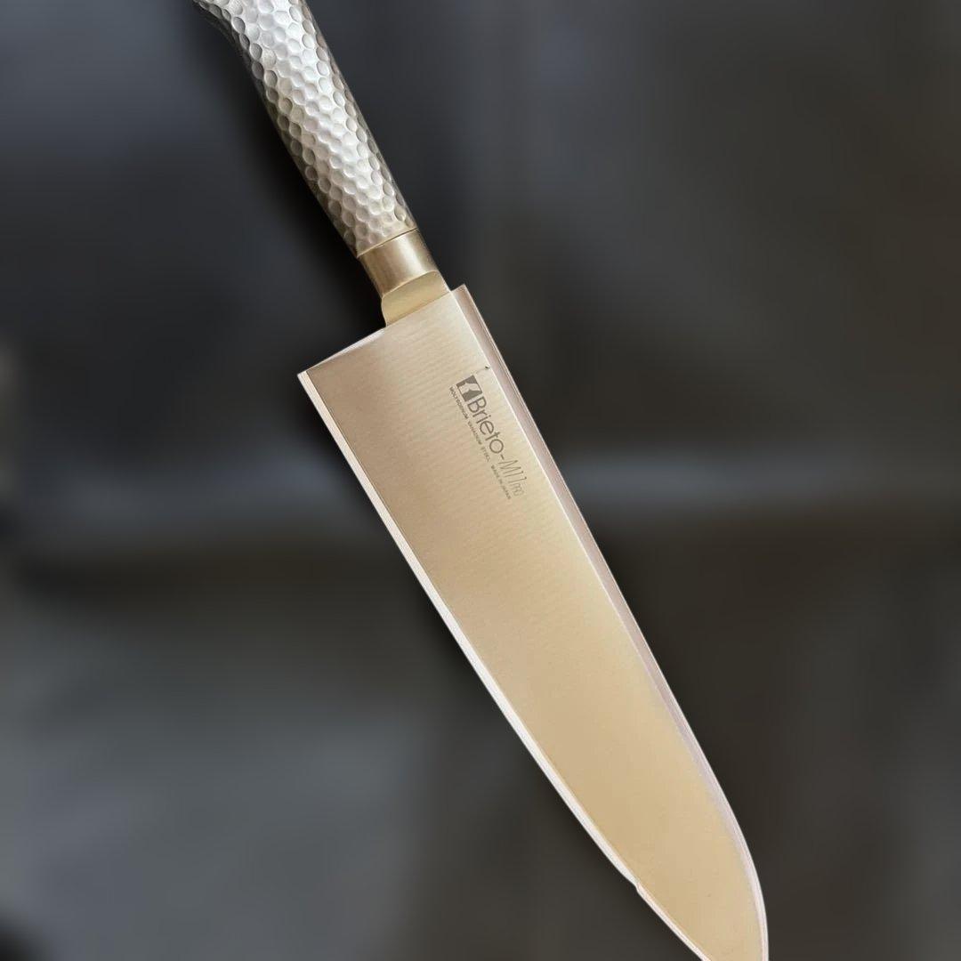 Brieto M11 PRO包丁牛刀27cm 新品未使用　（楽天 13376円）