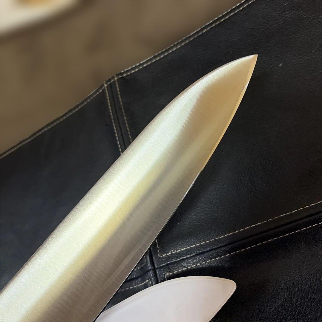 Brieto M11 PRO包丁牛刀27cm 新品未使用　（楽天 13376円）