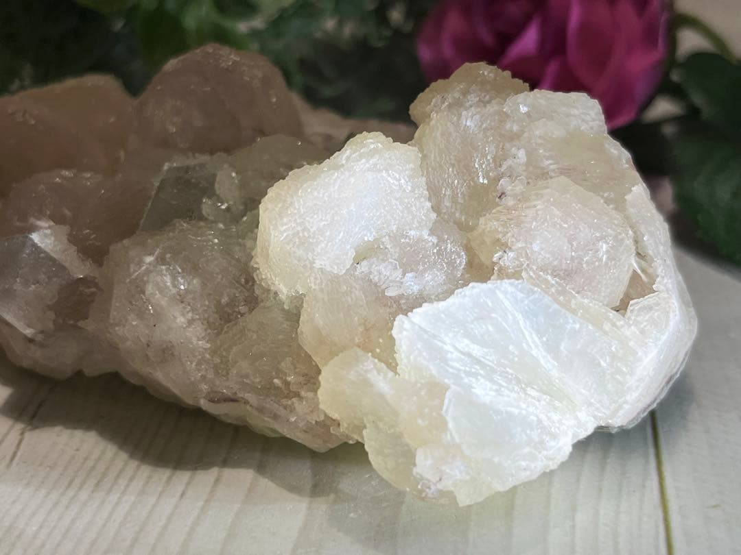 天使の水晶✨　グリーンアポフィライト　原石　魚眼石　スチルバイト　クラスター