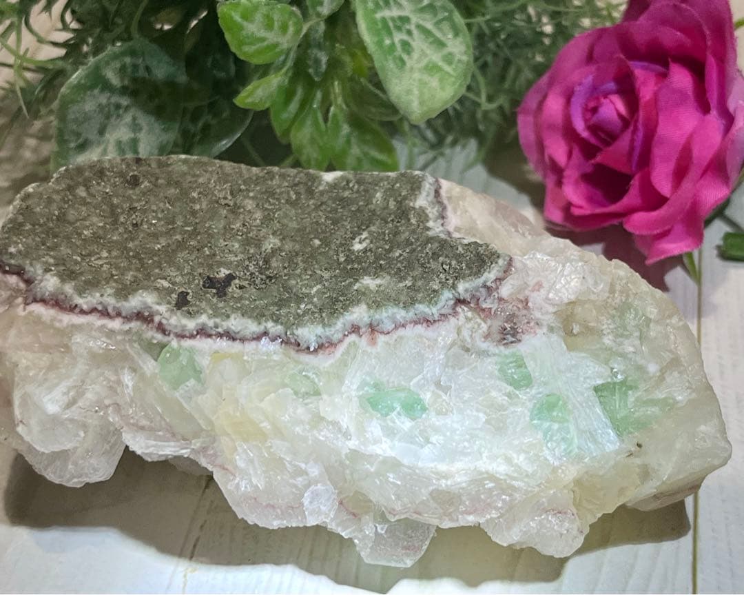 天使の水晶✨　グリーンアポフィライト　原石　魚眼石　スチルバイト　クラスター