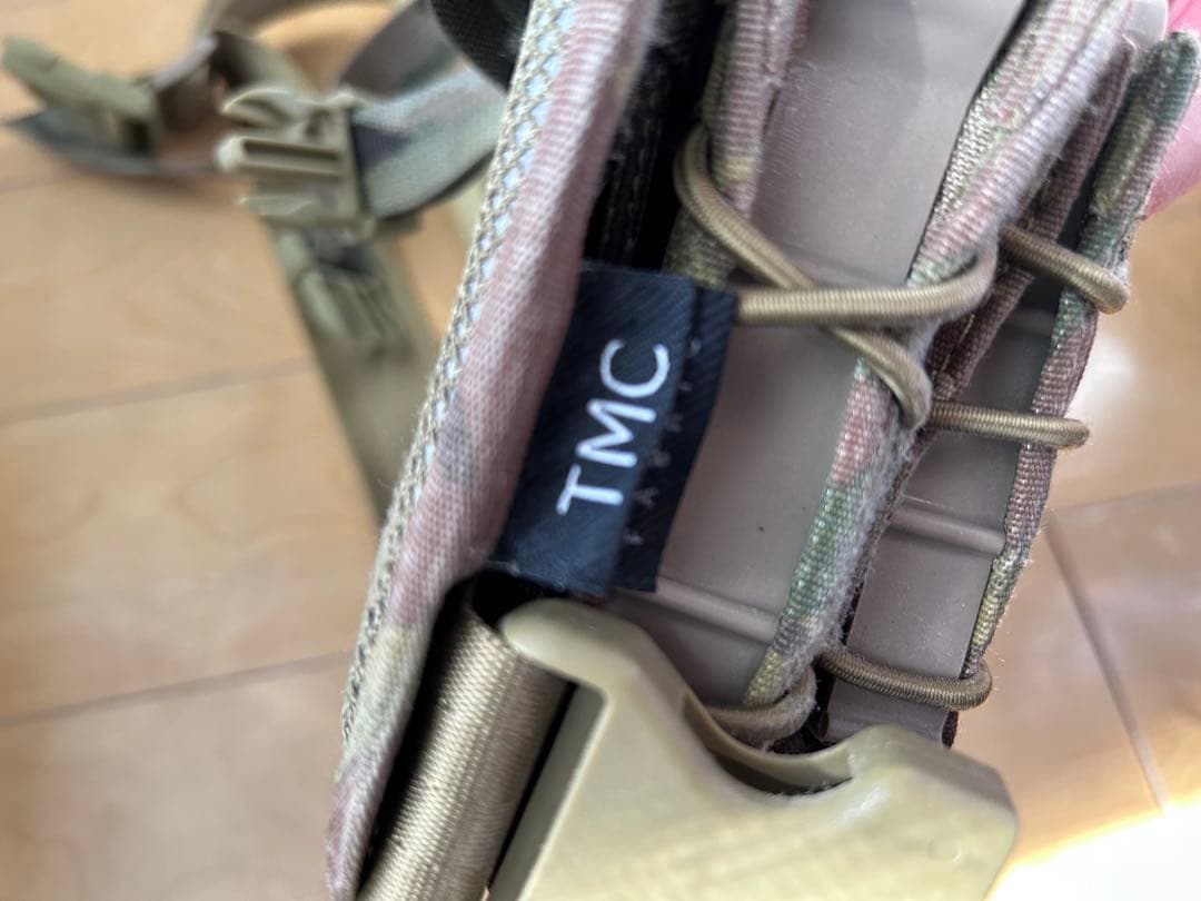【生産終了品？】マグポーチ　TAC　CORDURA　マガジンポーチ　マルチカム
