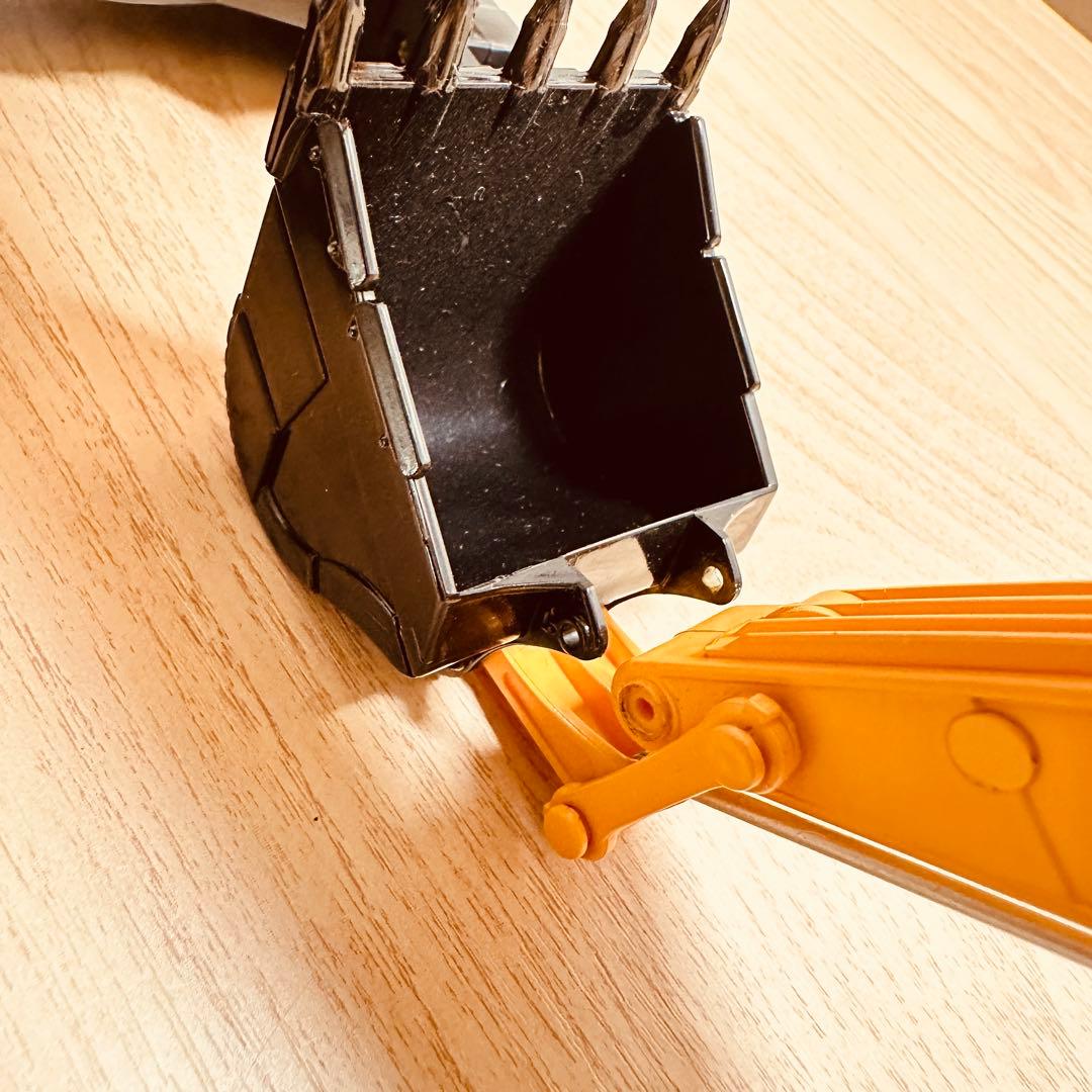 KOMATSU PC1250-8 油圧ショベル 1/50 京商 ジャンク 重機