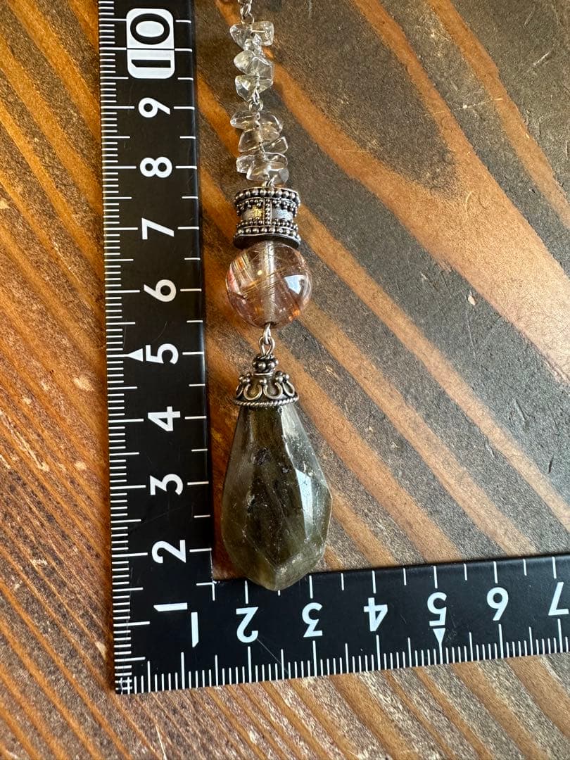 【ハンドメイド 】願いを叶えるラブラドライト &ガーデンクォーツルチルネックレス