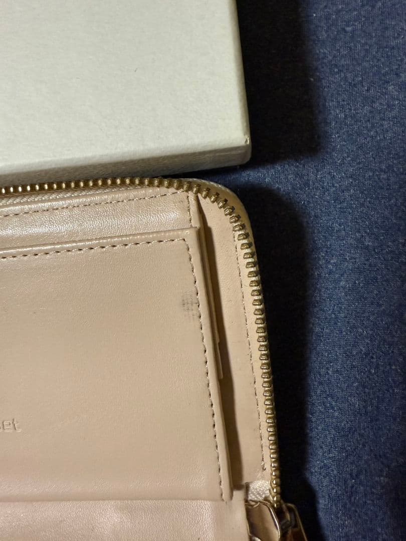 m*y様 Perfume Closet 美品 P-DOT LONG WALLET