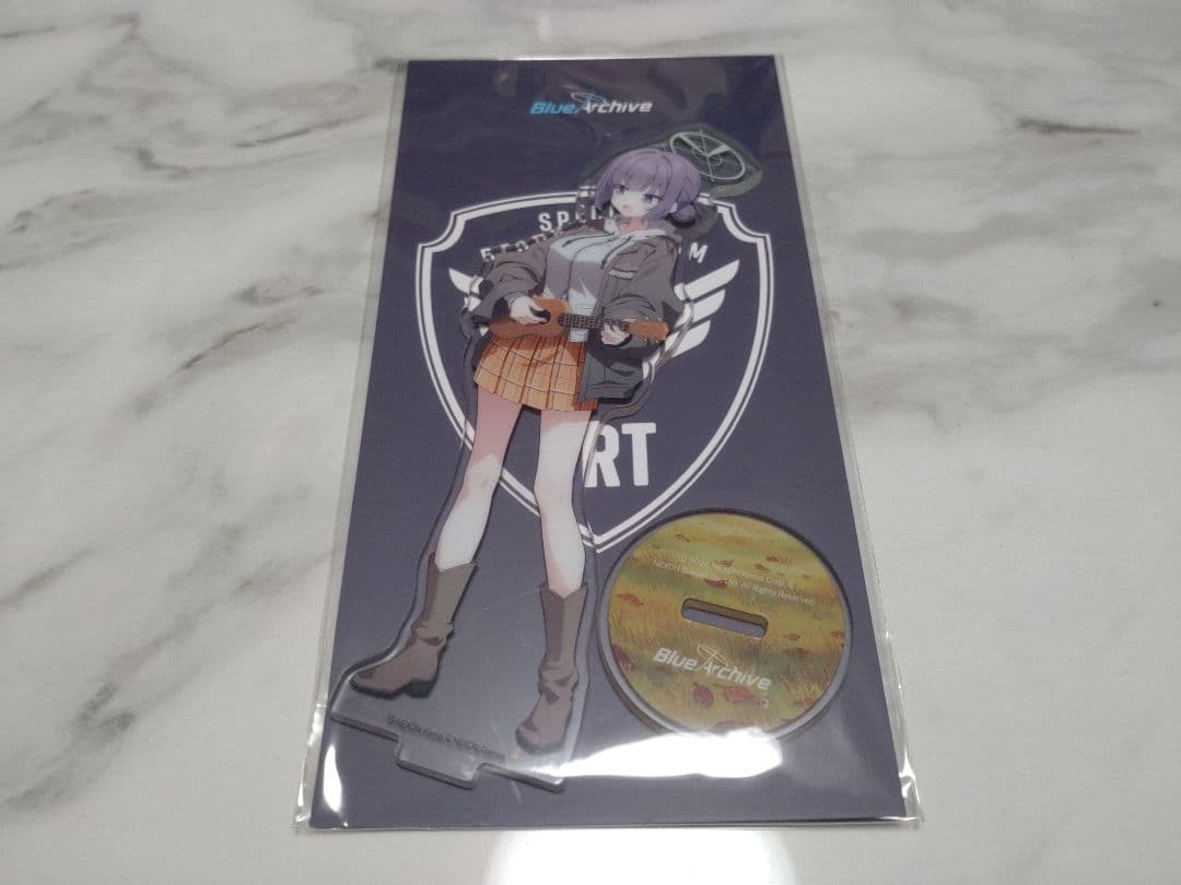 韓国限定】ブルーアーカイブ 4周年記念公式MD【サキ】アクリルスタンド