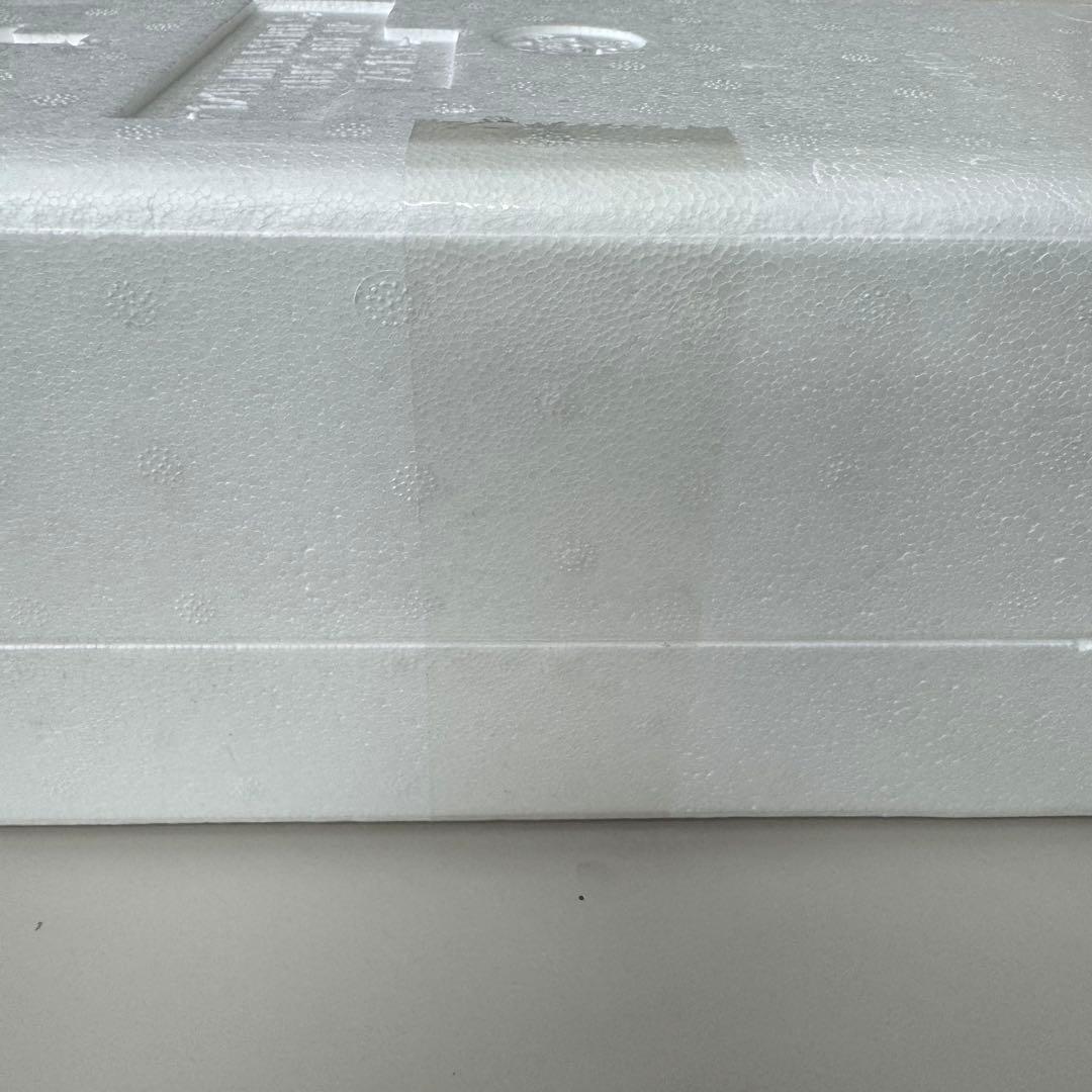 【新品】オートアート BMW 535i 1985 ホワイト　1/18