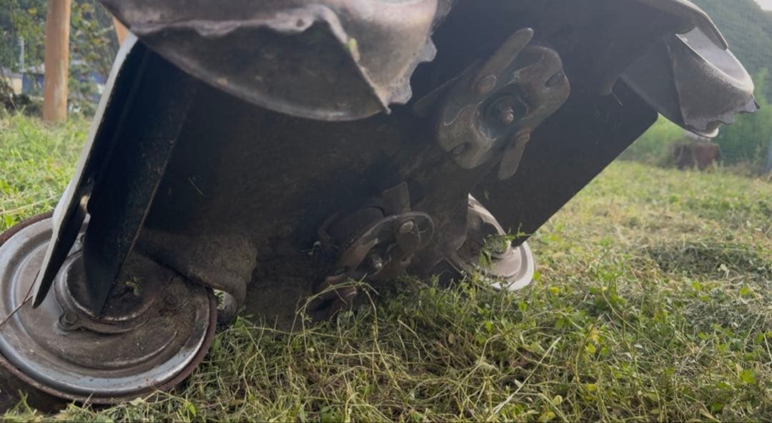 KIORITZ AZ850A 4WD芝刈り機 スパイダーモア 直接引取限定